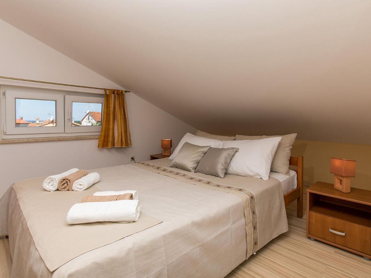 Apartment Labinjan Porec Luaran gambar