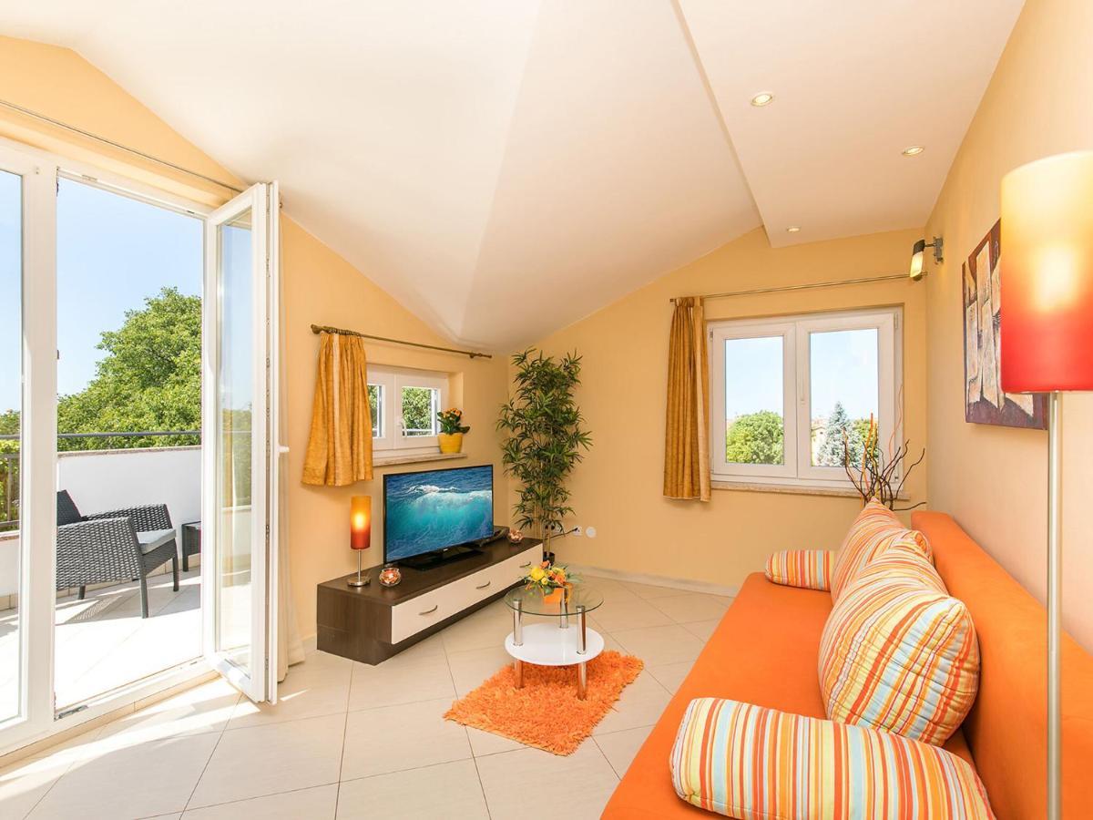 Apartment Labinjan Porec Luaran gambar