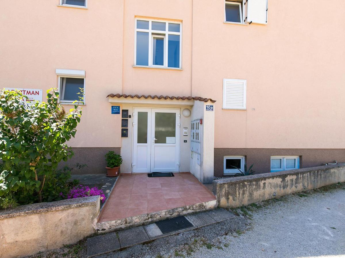 Apartment Labinjan Porec Luaran gambar