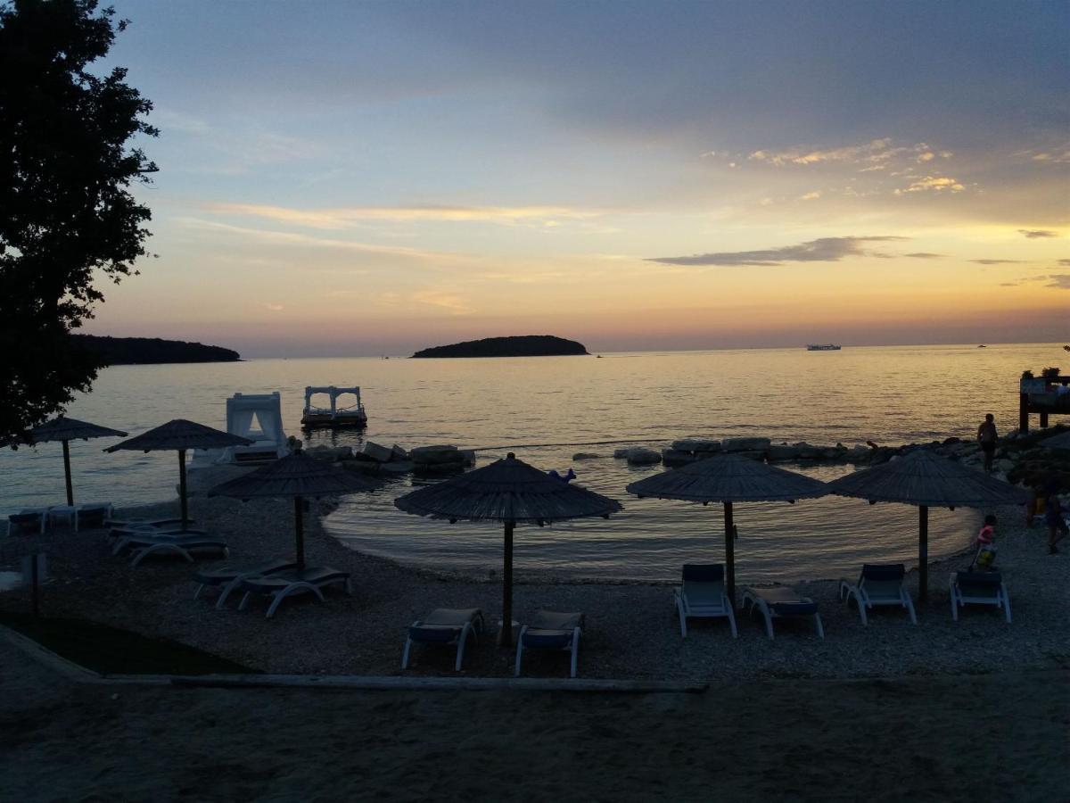 Apartment Labinjan Porec Luaran gambar